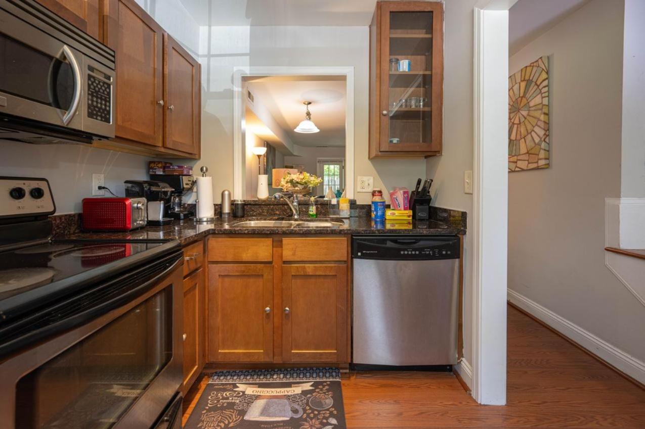 Magnificent 2 Bedrooms And 2 Baths Aparthotel Charlotte